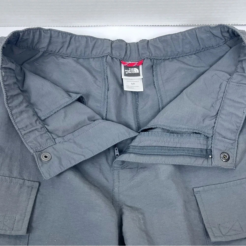 The North Face Men's 100% Nylon Gray Elastic Waist Cargo Hiking Shorts S Outdoor
